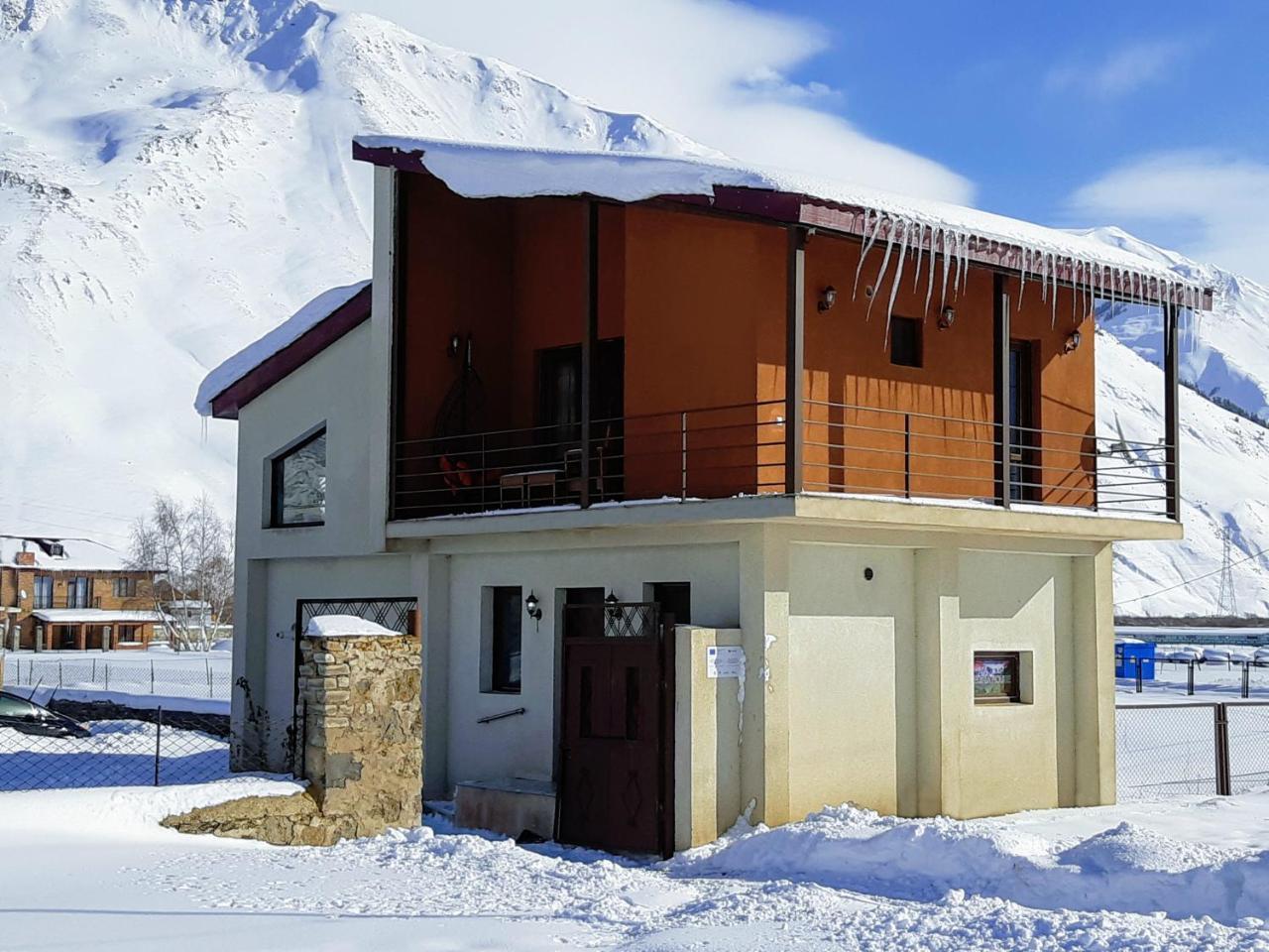 ---Allegria House--- Kazbegi Exteriör bild