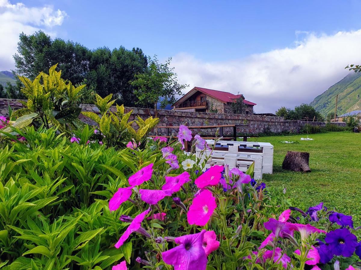 ---Allegria House--- Kazbegi Exteriör bild